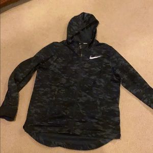 men’s NIKE camo dry fit zip up jacket